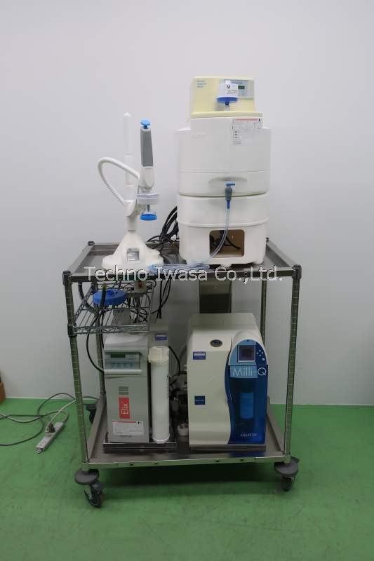 �����������u